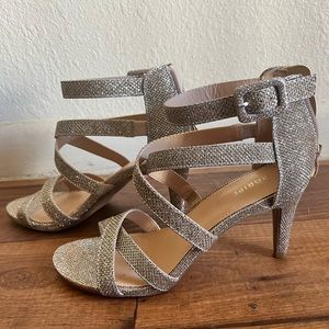 Maripe Gold Glitter sandals